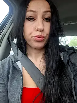 roouse – webcam model profile photo Image 13