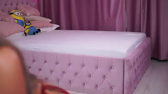 Queen_sofiyaa – webcam model profile photo Image 19