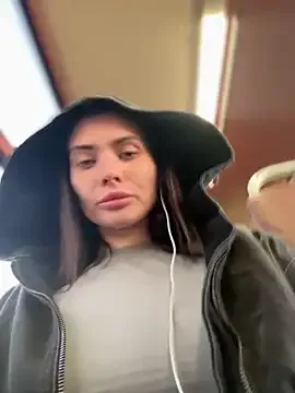 Garima_G – webcam model profile photo Image 12