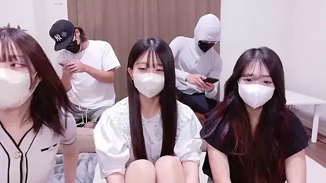 Mia--meow – webcam model profile photo Image 19