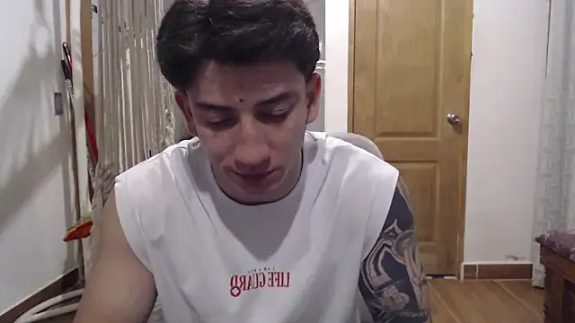 Stevenjt – webcam model profile photo Image 12