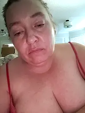 oxo_yuna_oxo – webcam model profile photo Image 5