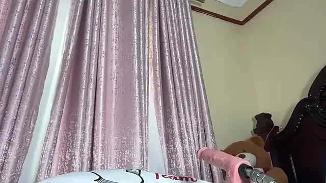 oxo_yuna_oxo – webcam model profile photo Image 10