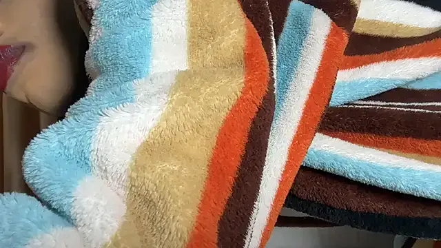 oxo_yuna_oxo – webcam model profile photo Image 2