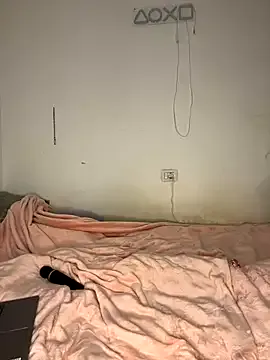 LOVE_MIREI_LOVE – webcam model profile photo Image 3