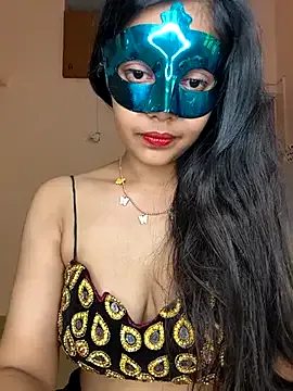 oxo_yuna_oxo – webcam model profile photo Image 6