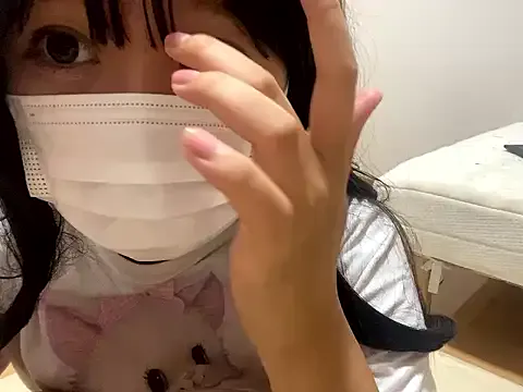 EmilyRussi – webcam model profile photo Image 11