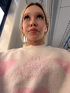 Queen_Shanuu – webcam model profile photo Image 16