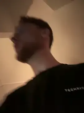 Inaa-Love – webcam model profile photo Image 11