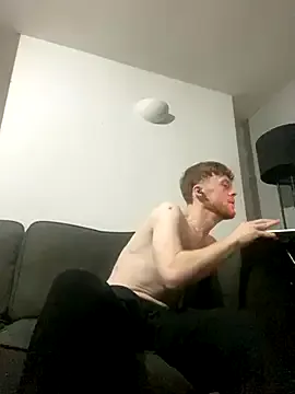 Inaa-Love – webcam model profile photo Image 3