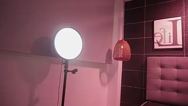 morganaramirez – webcam model profile photo Image 12