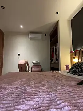 belletinker19 – webcam model profile photo