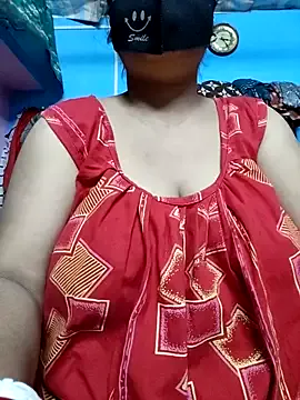 Queen_sofiyaa – webcam model profile photo Image 7