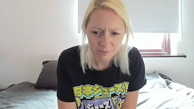 ManaMi-maru – webcam model profile photo Image 17