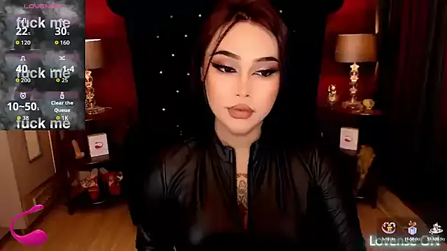 oxo_yuna_oxo – webcam model profile photo Image 7