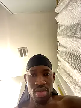 ViviVIsion – webcam model profile photo Image 10