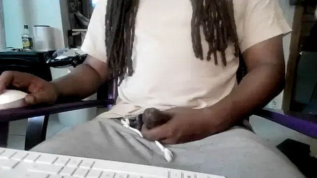 Inaa-Love – webcam model profile photo Image 6