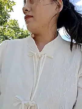 Hannahoff – webcam model profile photo Image 4