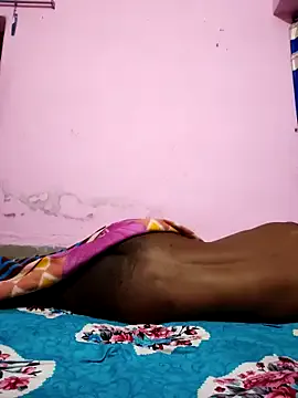 Awesomelusty – webcam model profile photo Image 7