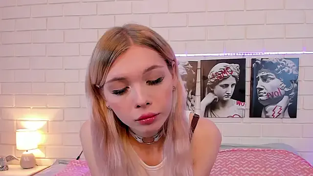 oxo_yuna_oxo – webcam model profile photo Image 5