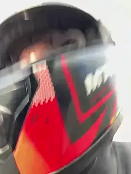 AnaBail – webcam model profile photo Image 4