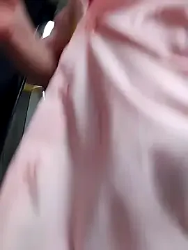 Megu_Melon – webcam model profile photo Image 14