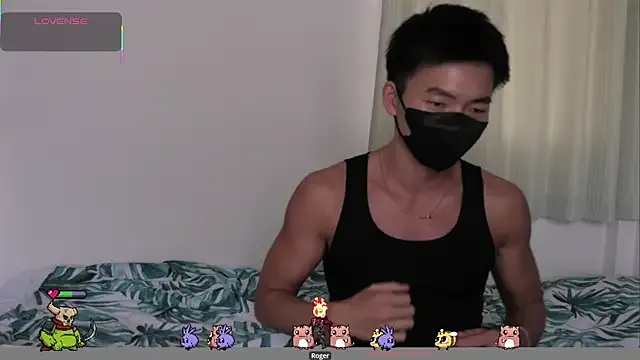 hintly – webcam model profile photo Image 6