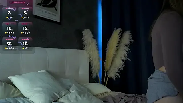 oxo_yuna_oxo – webcam model profile photo Image 12