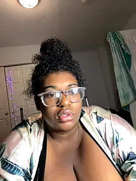 nathi_poyo – webcam model profile photo Image 6