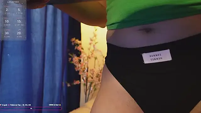 SusanaCrox – webcam model profile photo Image 15