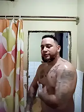 Yui-Ch – webcam model profile photo Image 7