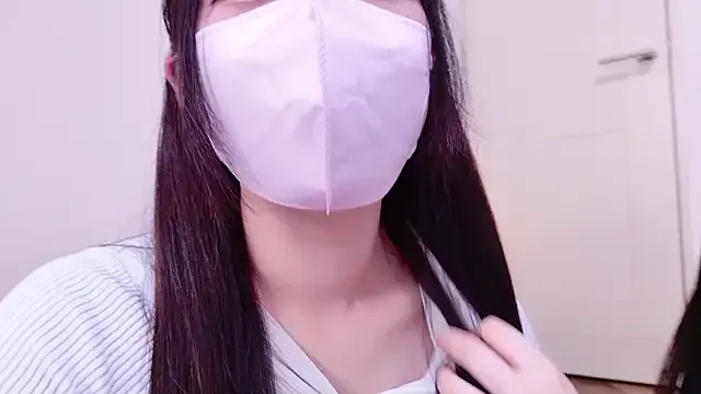 maataaan – webcam model profile photo Image 13