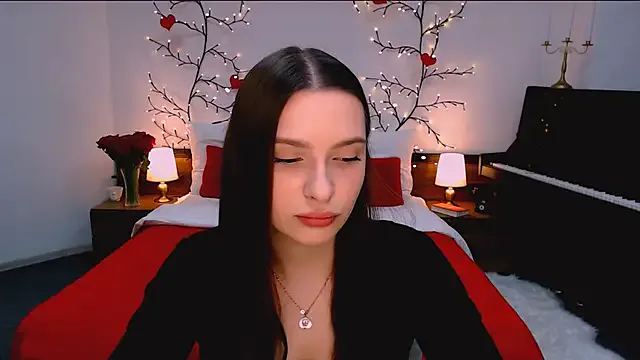 oxo_yuna_oxo – webcam model profile photo Image 3