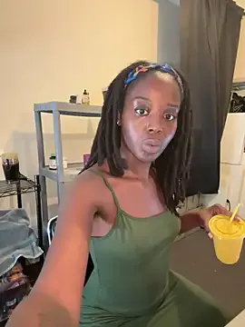 ManaMi-maru – webcam model profile photo Image 15