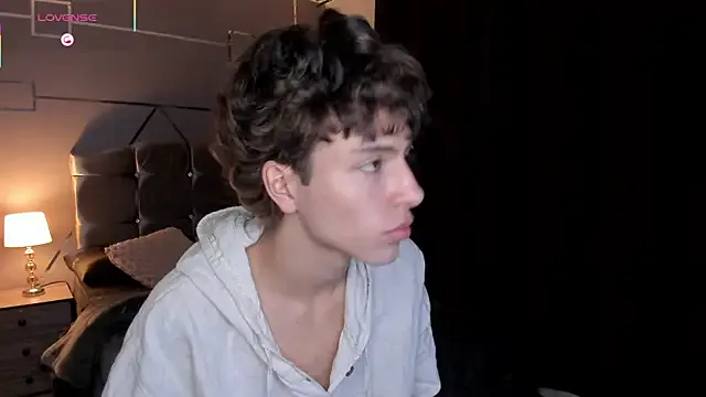 ViviVIsion – webcam model profile photo Image 5