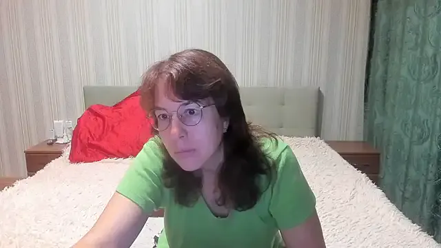 oxo_yuna_oxo – webcam model profile photo Image 16