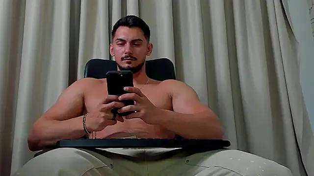 oxo_yuna_oxo – webcam model profile photo Image 19