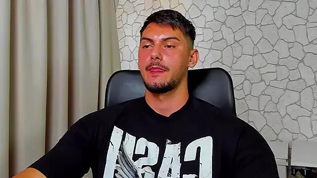 oxo_yuna_oxo – webcam model profile photo Image 3