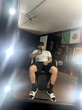 koreanboy2341 – webcam model profile photo Image 17