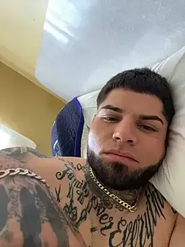 koreanboy2341 – webcam model profile photo Image 2