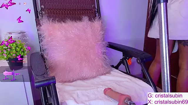 KaylaMinov – webcam model profile photo Image 14