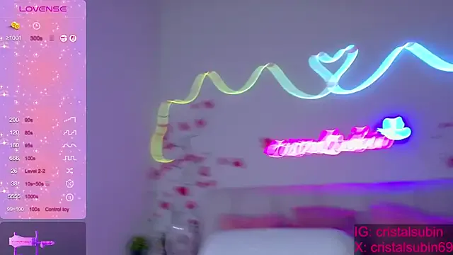 KaylaMinov – webcam model profile photo Image 5