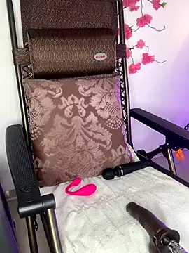 KaylaMinov – webcam model profile photo Image 6