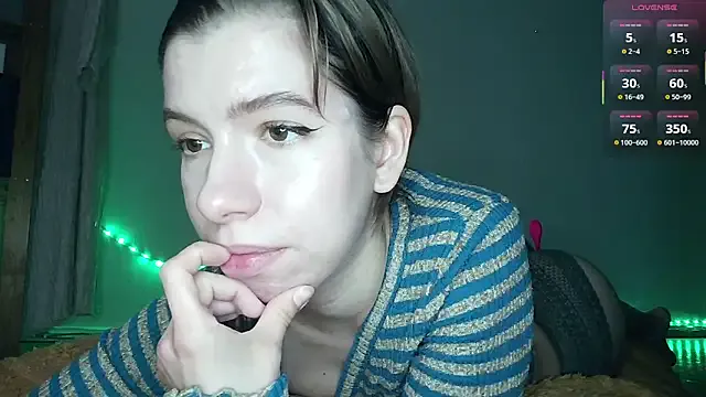 oxo_yuna_oxo – webcam model profile photo Image 2