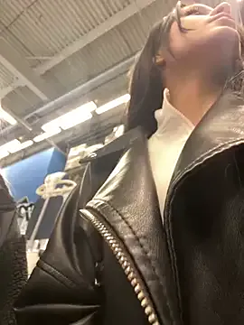 Cum_girlss Image 3