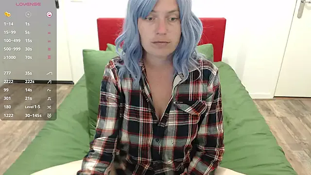 oxo_yuna_oxo – webcam model profile photo Image 8