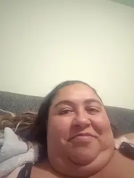 oxo_yuna_oxo – webcam model profile photo Image 14