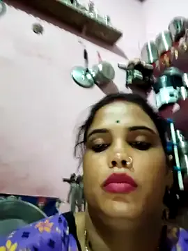 Awesomelusty – webcam model profile photo Image 7