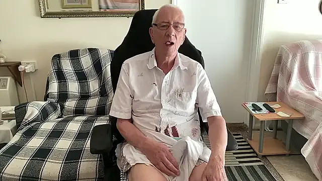 dirtypub – webcam model profile photo Image 5