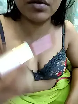 oxo_yuna_oxo – webcam model profile photo Image 10